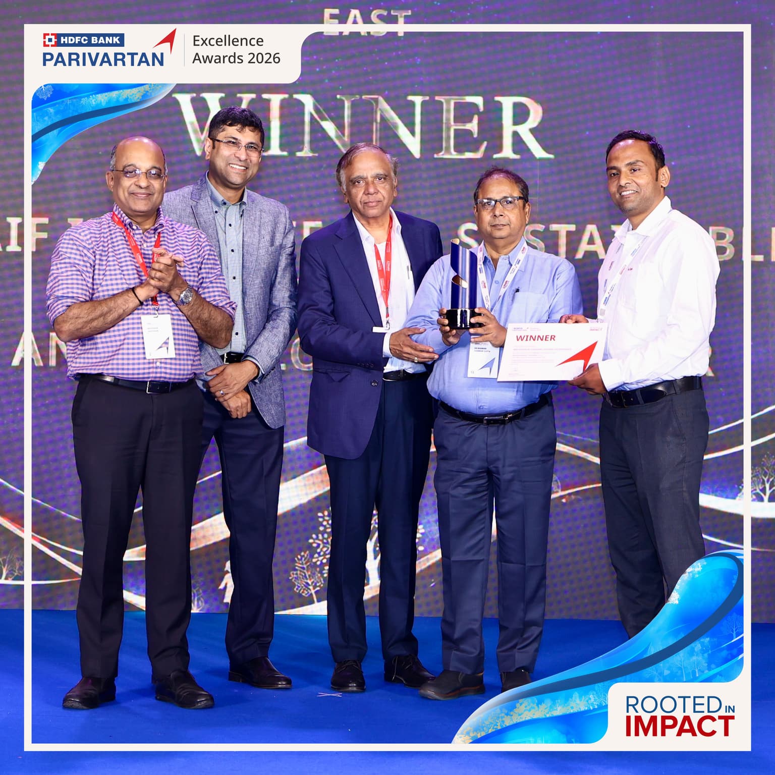 Team SUPPORT receiving the HDFC Bank Parivartan Excellence Award 2026 in Mumbai